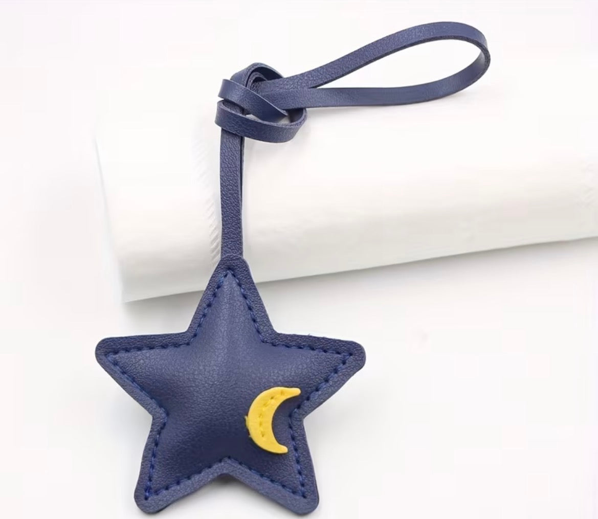 Star leather keychain